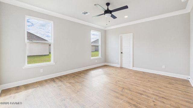 107 Belle Lake Drive, Lafayette, LA 70506