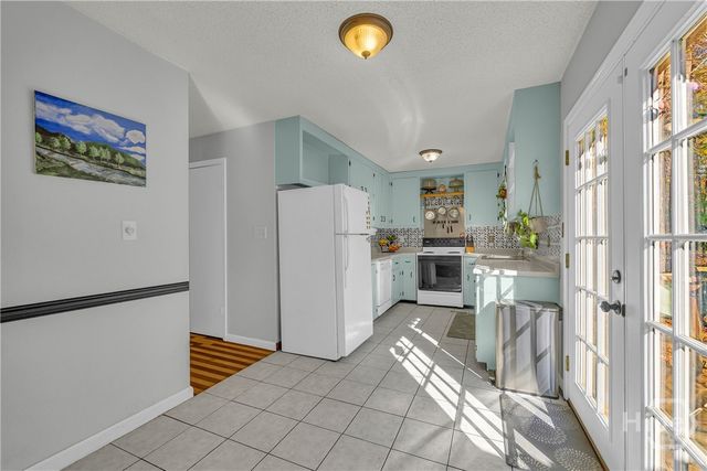 395 Round Table Road, Athens, GA 30606