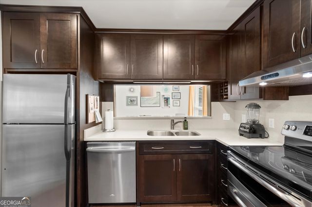 1967 Variations Drive NE, Atlanta, GA 30329