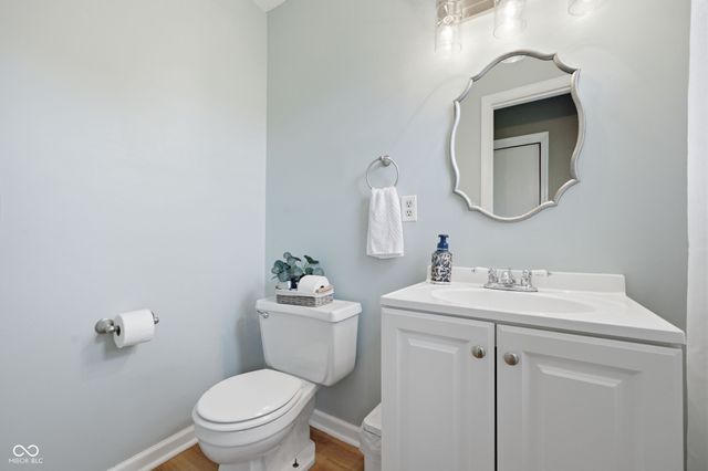 2716 S Meridian Road, Greenfield, IN 46140