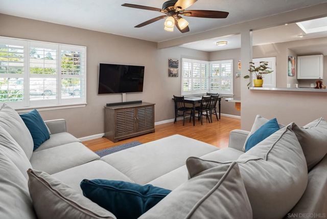 1855 Chatsworth Blvd, San Diego, CA 92107