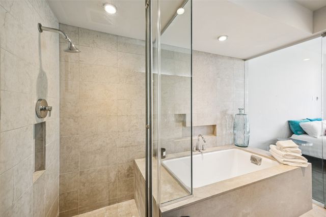 2900 Mckinnon Street 303, Dallas, TX 75201