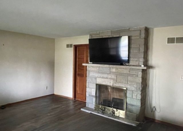 802 Westminster Road, Joliet, IL 60435