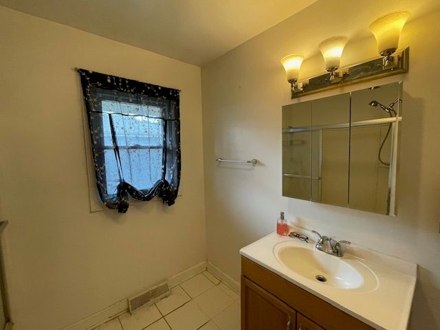 802 Westminster Road, Joliet, IL 60435