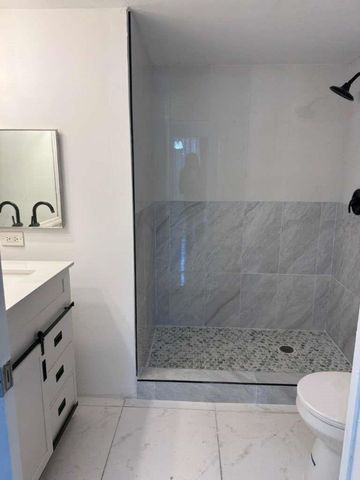 4856 N State Road 7 103, Pompano Beach, FL 33073