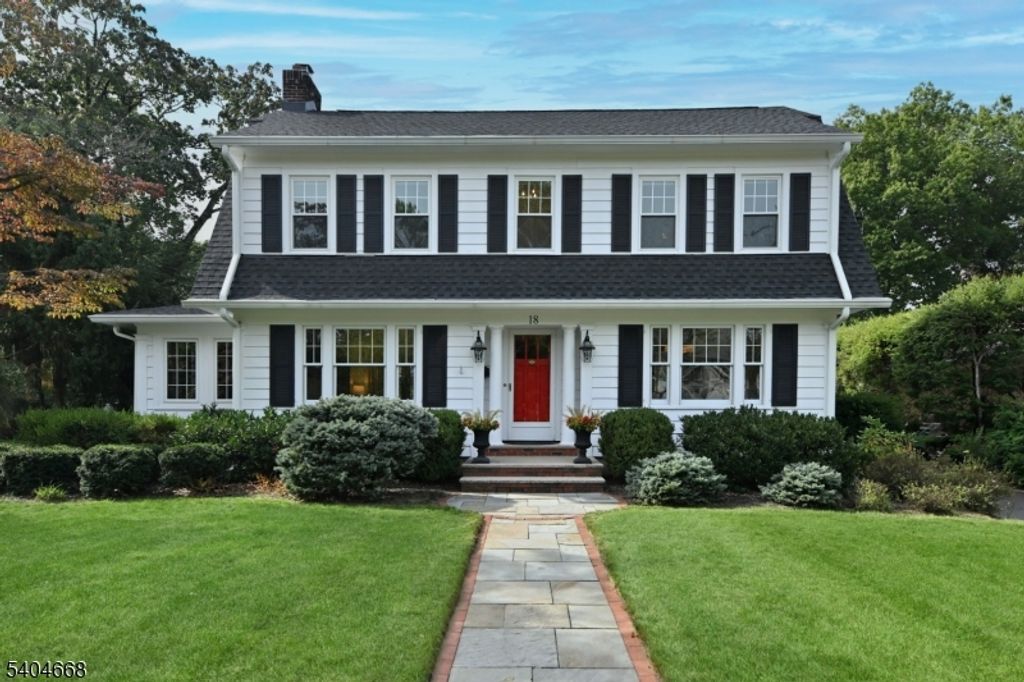 18 Tonawanda Rd, Glen Rock Boro, NJ 07452