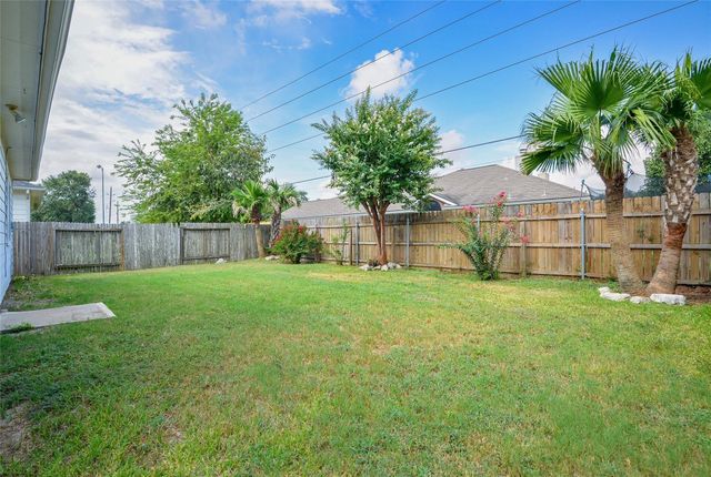 6627 Stonecross Creek Lane, Katy, TX 77449