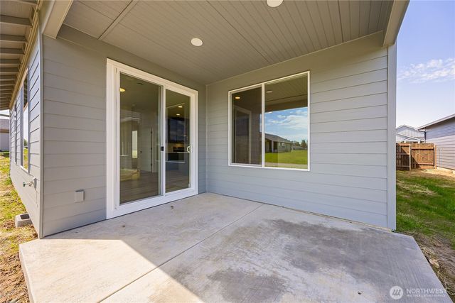 402 Pagget Avenue, Winlock, WA 98596