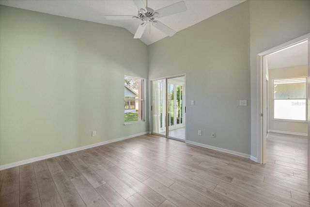 856 CHATHAM DRIVE 856, Venice, FL 34285