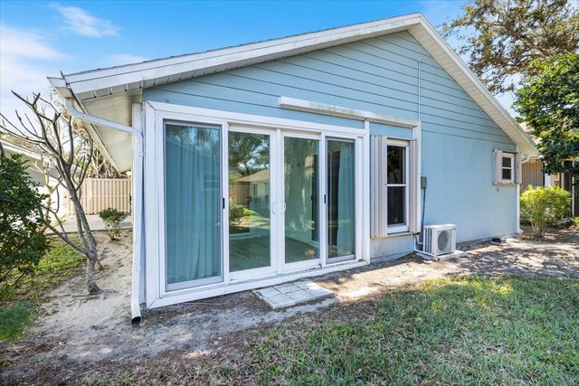 856 CHATHAM DRIVE 856, Venice, FL 34285