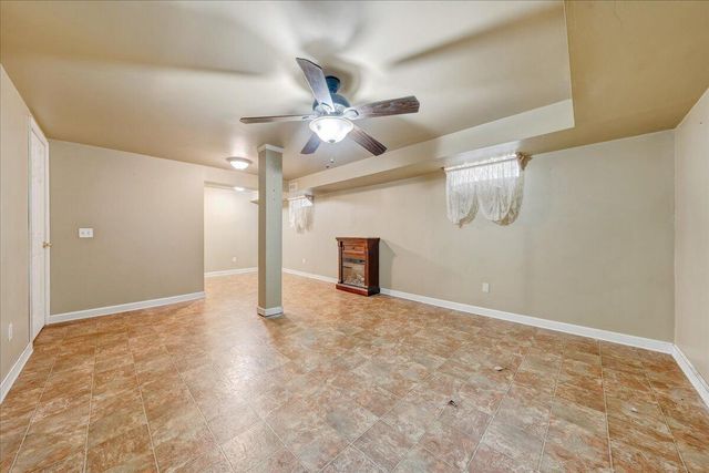 1102 Maiden LN, Bedford, VA 24523