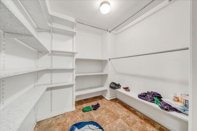 1102 Maiden LN, Bedford, VA 24523