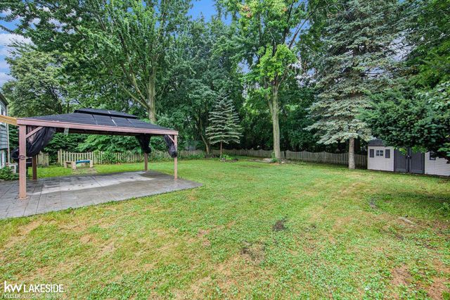 3675 Anvil Drive, Troy, MI 48083