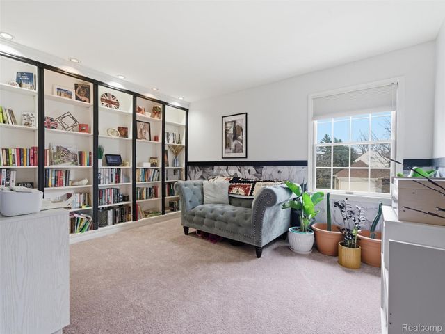 567 Greens Way Boulevard, Lapeer, MI 48446