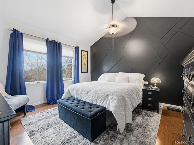 567 Greens Way Boulevard, Lapeer, MI 48446