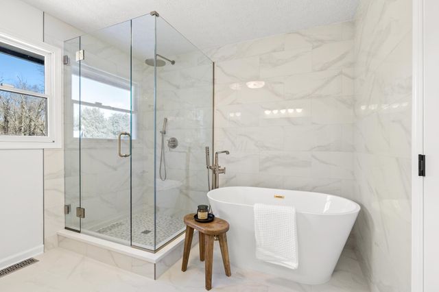 2446 Reynoldsburg - New Albany Road, Blacklick, OH 43004