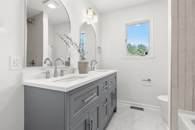 2446 Reynoldsburg - New Albany Road, Blacklick, OH 43004