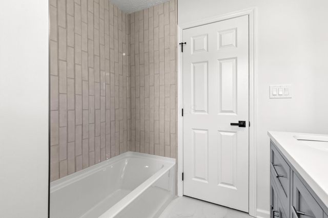 2446 Reynoldsburg - New Albany Road, Blacklick, OH 43004