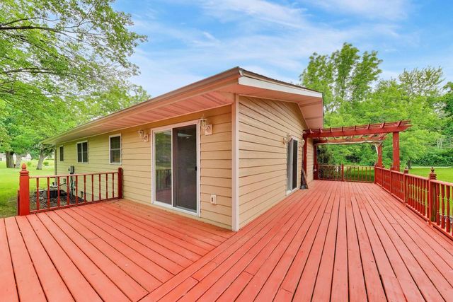 33432 120th STREET, Twin Lakes, WI 53181