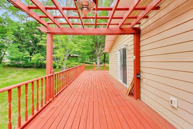 33432 120th STREET, Twin Lakes, WI 53181