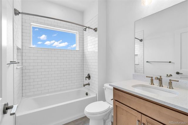 900 Eldorado Lane, Louisville, CO 80027