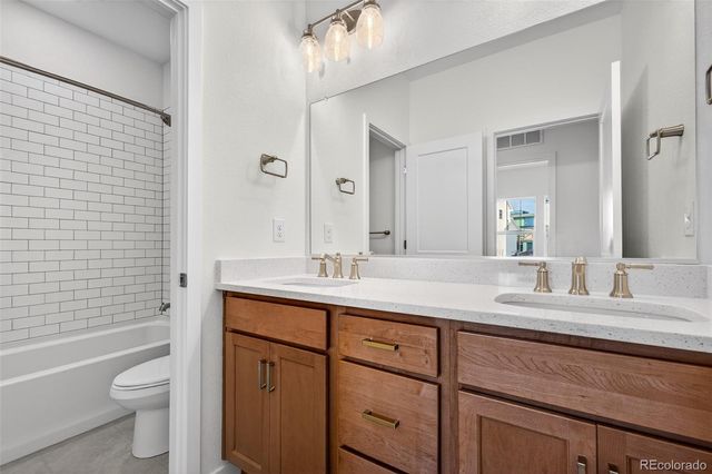 900 Eldorado Lane, Louisville, CO 80027