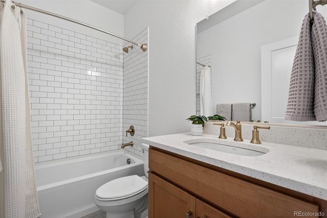 900 Eldorado Lane, Louisville, CO 80027