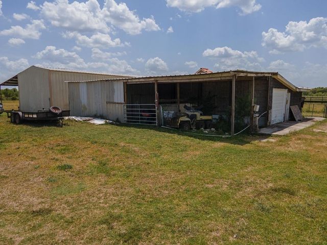 22435 Ramsey Road, Huffman, TX 77336