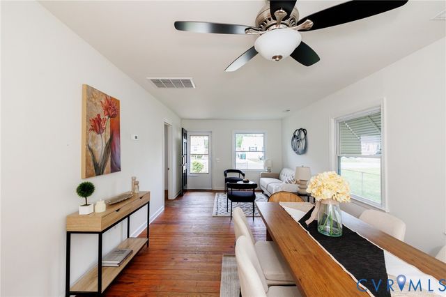 307 Pickett Ave, Colonial Heights, VA 23834