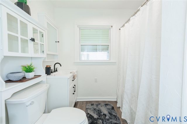 307 Pickett Ave, Colonial Heights, VA 23834