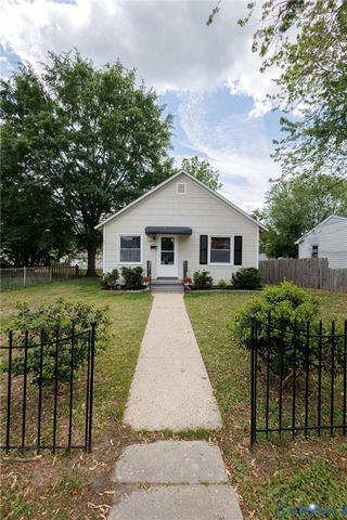 307 Pickett Ave, Colonial Heights, VA 23834
