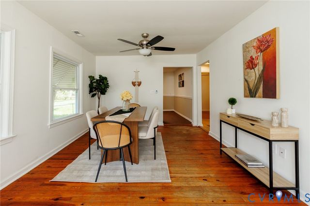 307 Pickett Ave, Colonial Heights, VA 23834