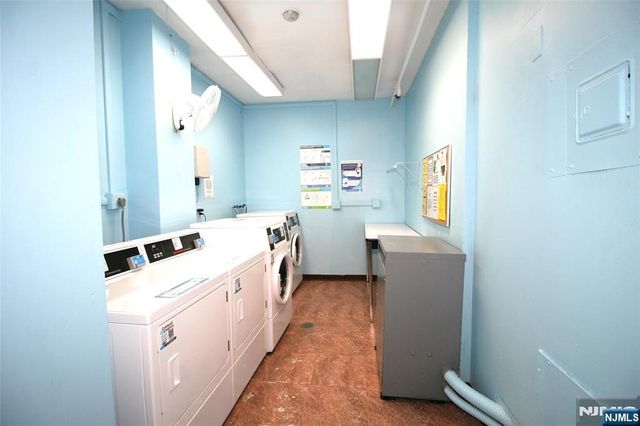 300 Winston Drive L05, Cliffside Park, NJ 07010