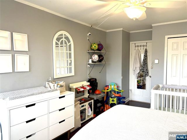 300 Winston Drive L05, Cliffside Park, NJ 07010