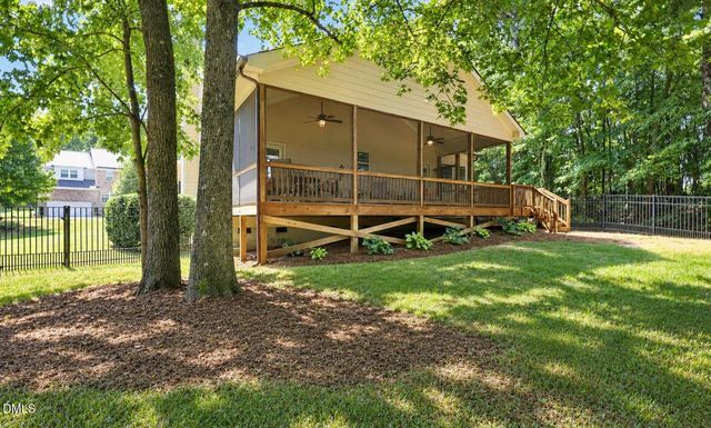 3115 Ginger Lake Court, Zebulon, NC 27597