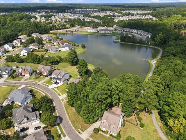 3115 Ginger Lake Court, Zebulon, NC 27597