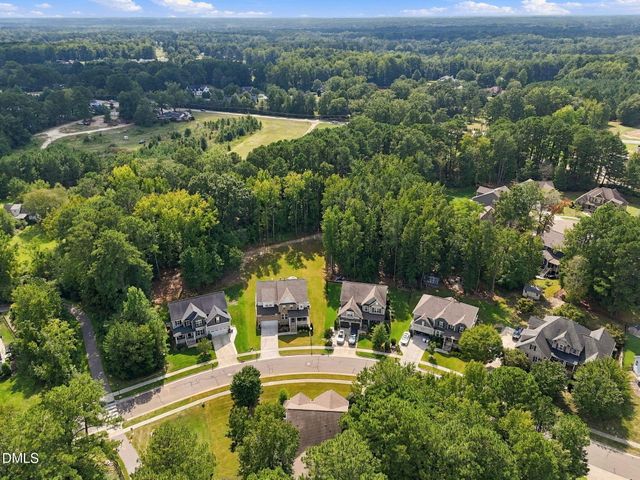 3115 Ginger Lake Court, Zebulon, NC 27597