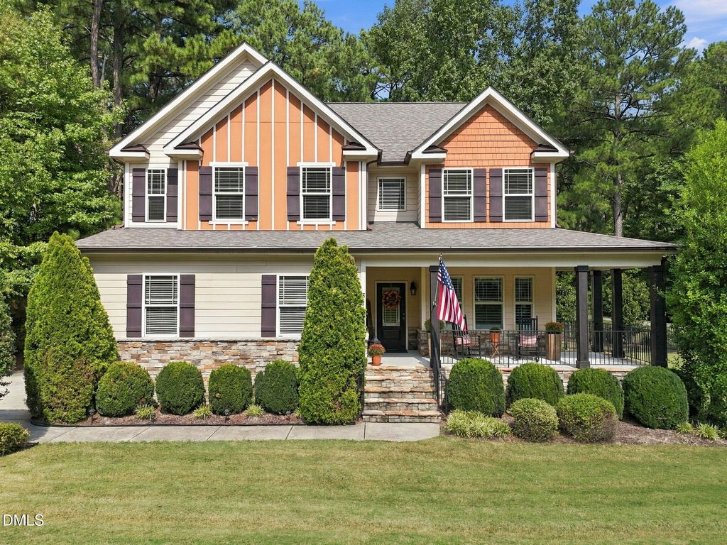 3115 Ginger Lake Court, Zebulon, NC 27597
