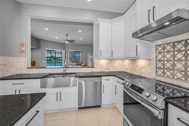 11423 30TH COVE E, Parrish, FL 34219