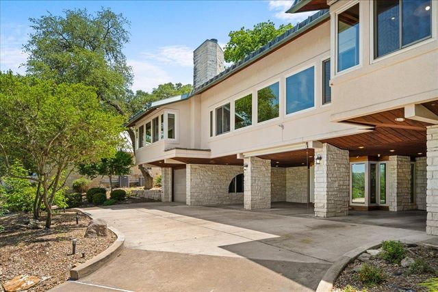 405 Valley View DR, La Grange, TX 78945