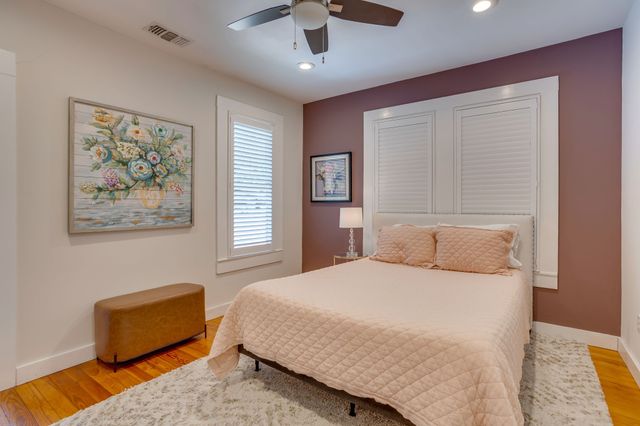 1126 Hawthorne Avenue, Fort Worth, TX 76110