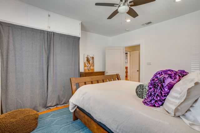1126 Hawthorne Avenue, Fort Worth, TX 76110