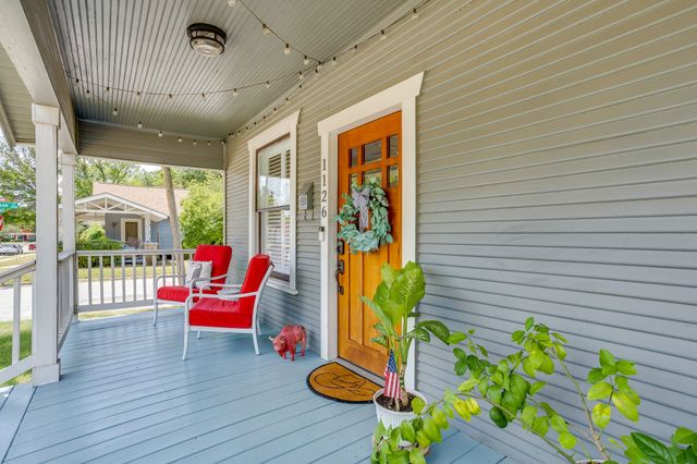 1126 Hawthorne Avenue, Fort Worth, TX 76110