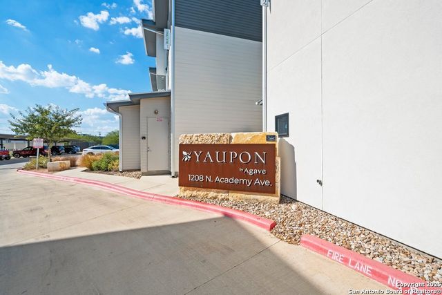 1208 N Academy Ave Unit 2203, New Braunfels, TX 78130