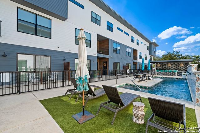 1208 N Academy Ave Unit 2203, New Braunfels, TX 78130