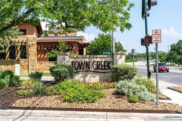 1208 N Academy Ave Unit 2203, New Braunfels, TX 78130