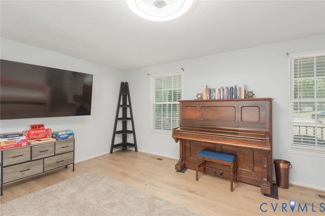 9705 Laurel Lakes Ct, Henrico, VA 23060