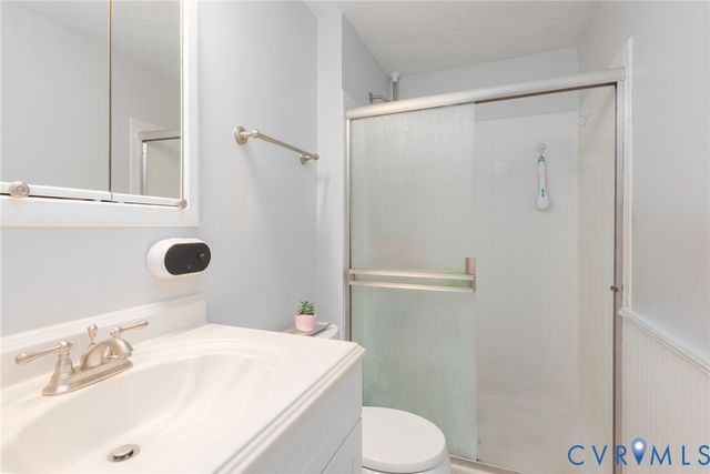 9705 Laurel Lakes Ct, Henrico, VA 23060