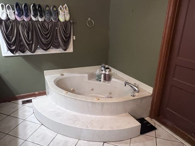 2343 Old Ashland City Rd, Clarksville, TN 37043