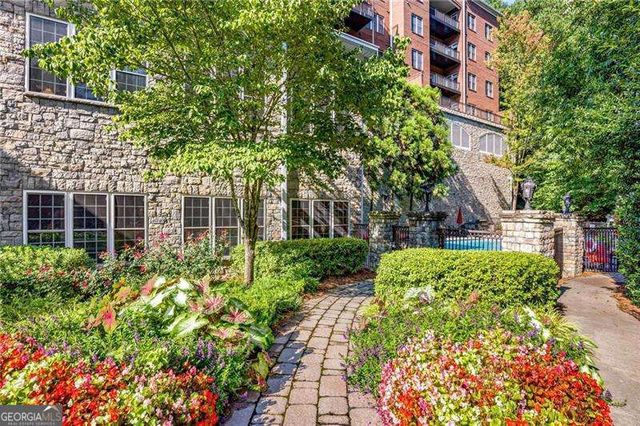 3280 STILLHOUSE Lane SE 410, Atlanta, GA 30339